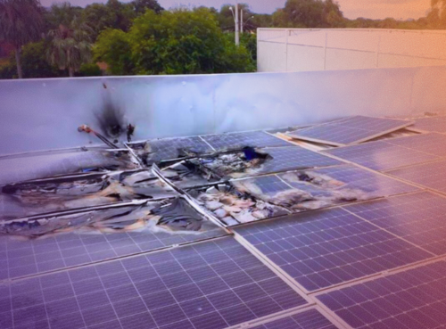 Norma T&eacute;cnica 44/2025 do Corpo de Bombeiros de Goi&aacute;s sobre seguran&ccedil;a em sistemas fotovoltaicos.